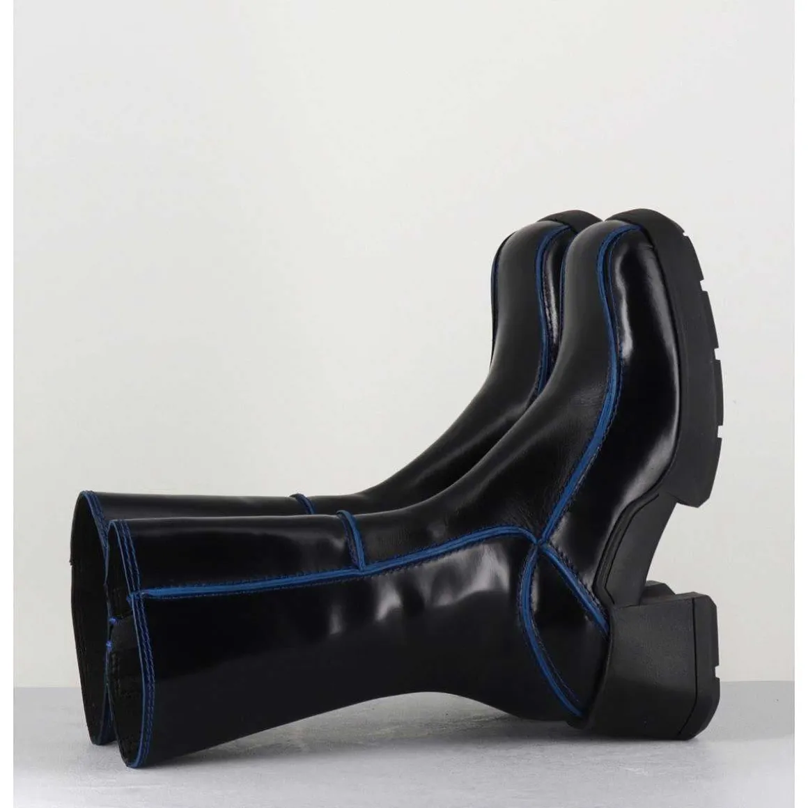Boots Tige Haute En Cuir Lisse Noir Aux Bords Bleus - Mieko Blu Boots