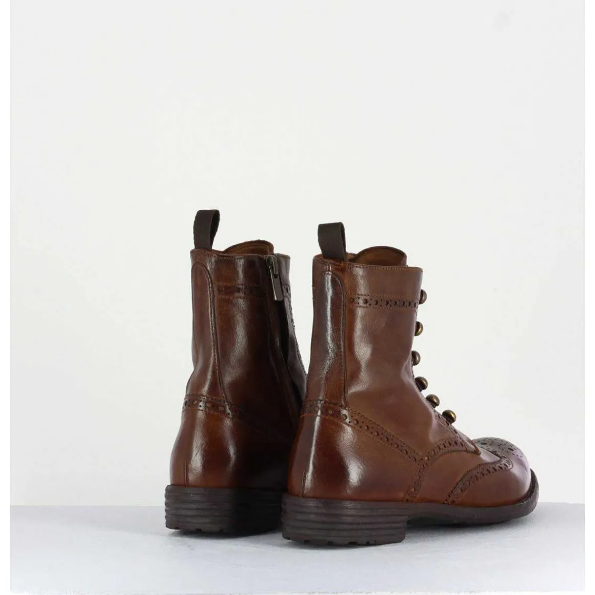 Bottines A Boutonniere & Motif Brogue En Cuir Camel - Mars018 Sauvage