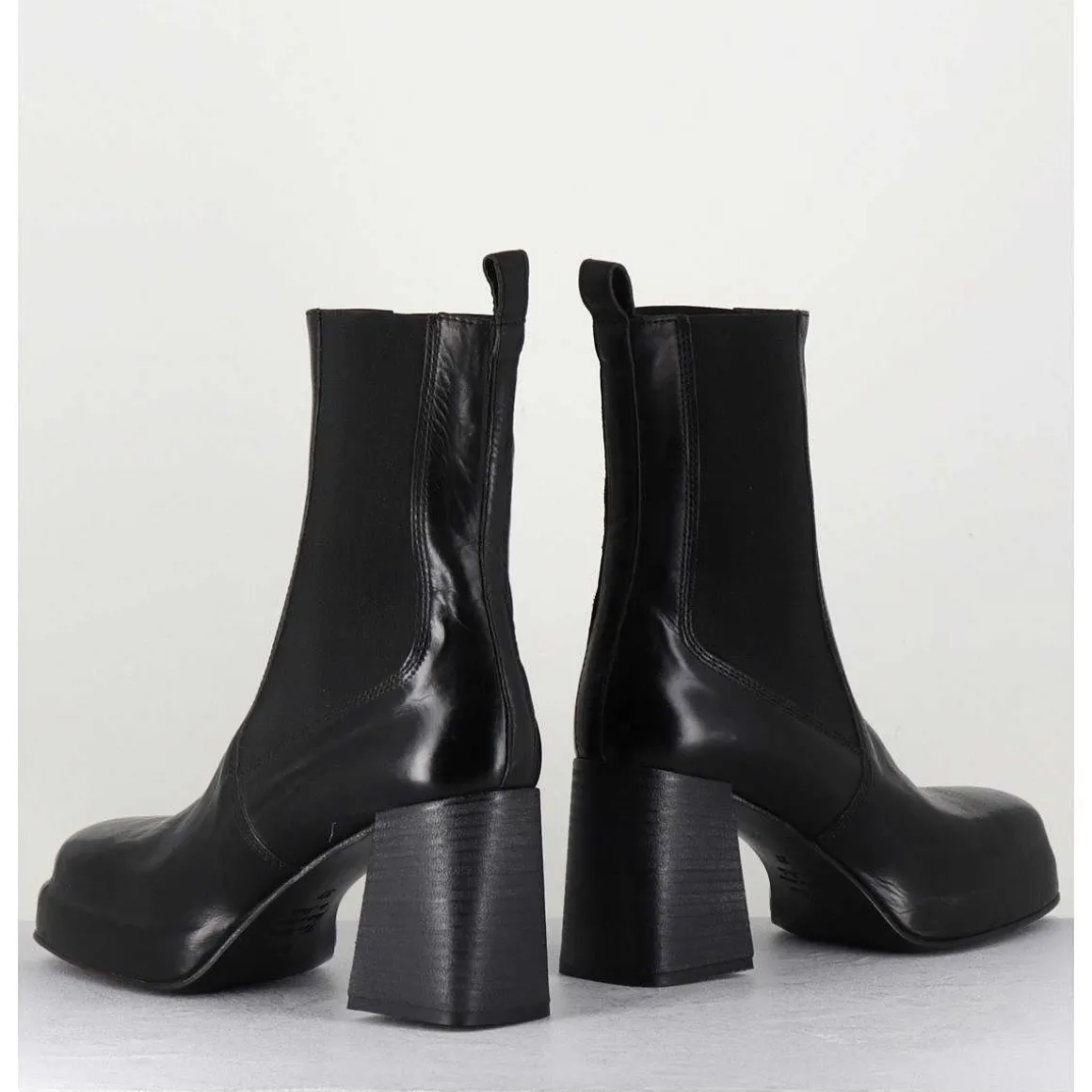 Bottines Chelsea En Cuir Noir Brillant - Cw337 Nero