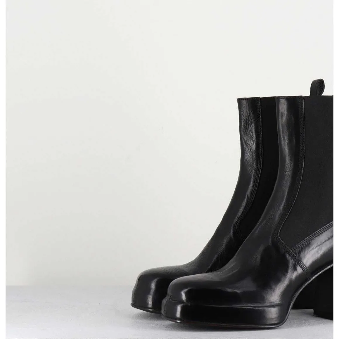 Bottines Chelsea En Cuir Noir Brillant - Cw337 Nero