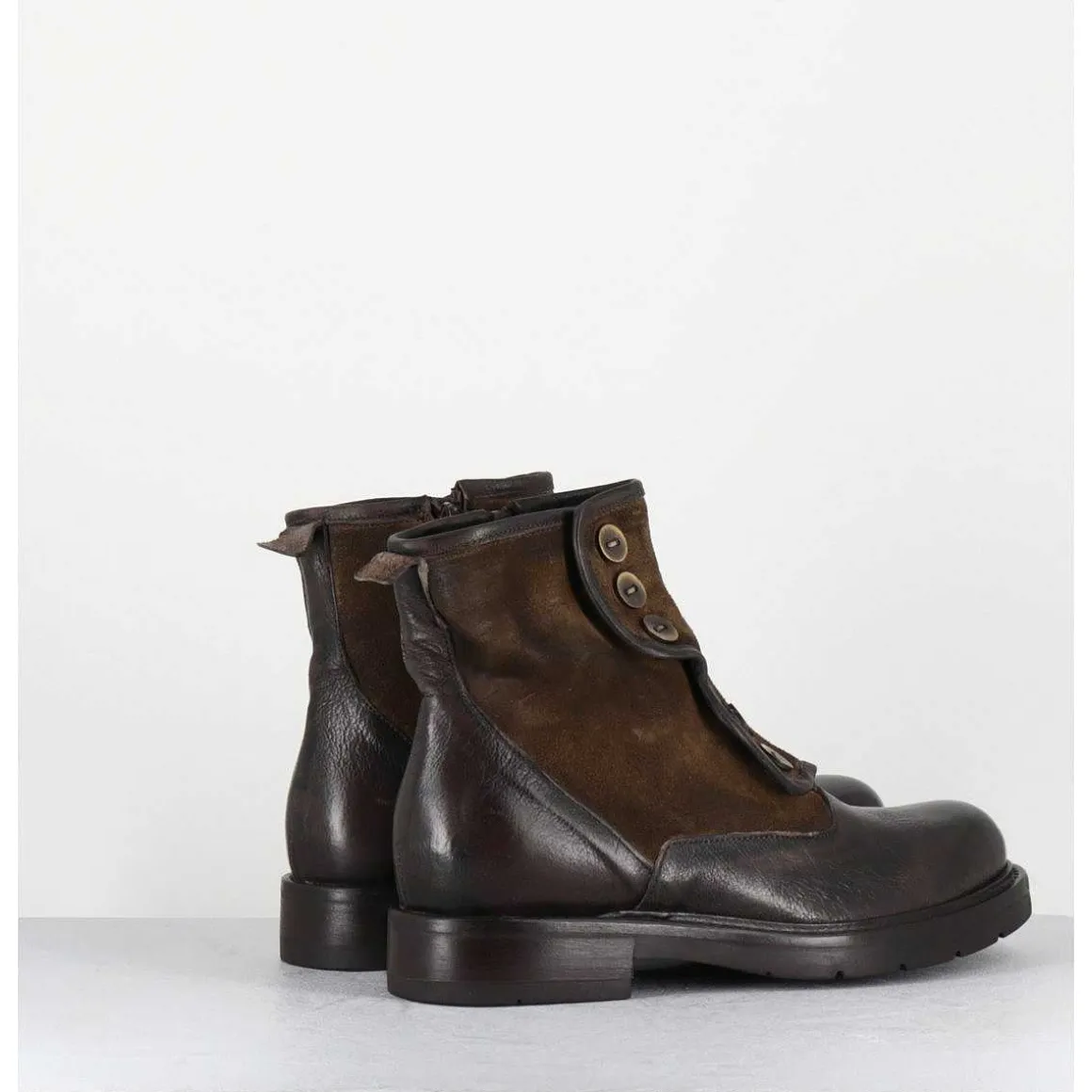 Bottines Plates A Boutons En Cuir Marron - Laco Carly Fango
