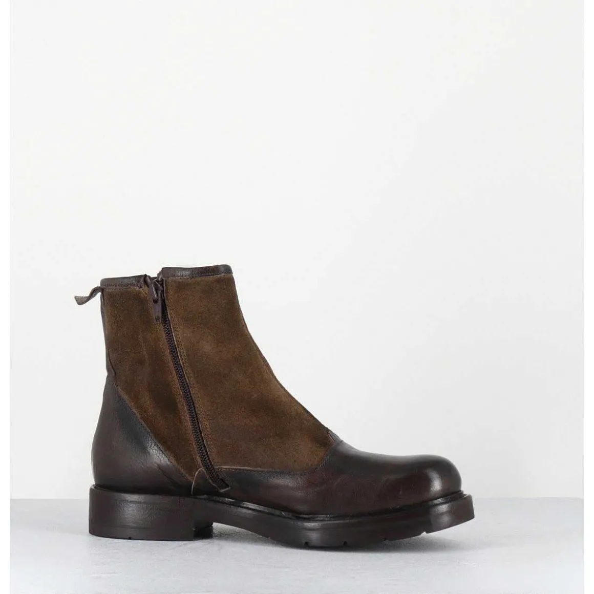 Bottines Plates A Boutons En Cuir Marron - Laco Carly Fango