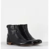 Bottines Plates En Cuir Noir Alberto Fasciani - Perla37031
