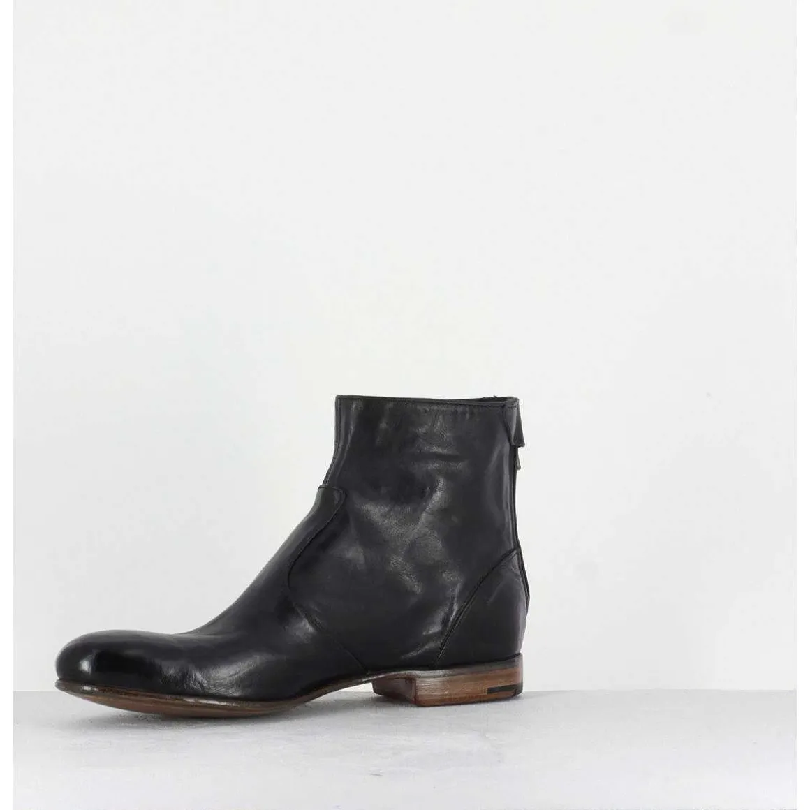 Bottines Plates En Cuir Noir Alberto Fasciani - Perla37031