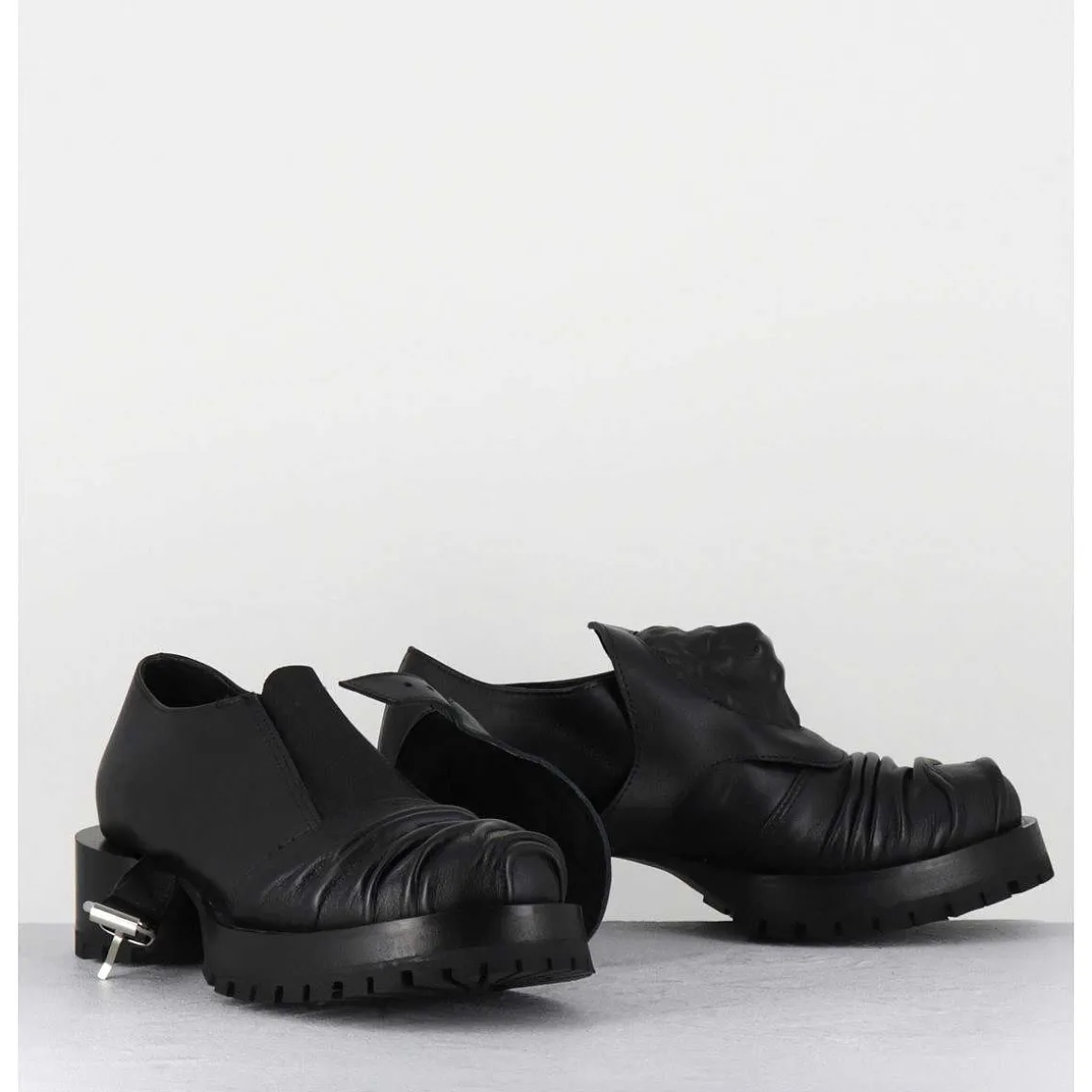 Chaussures En Cuir A Tete De Lion & Talon Cylindrique - Lion Nappa Nero