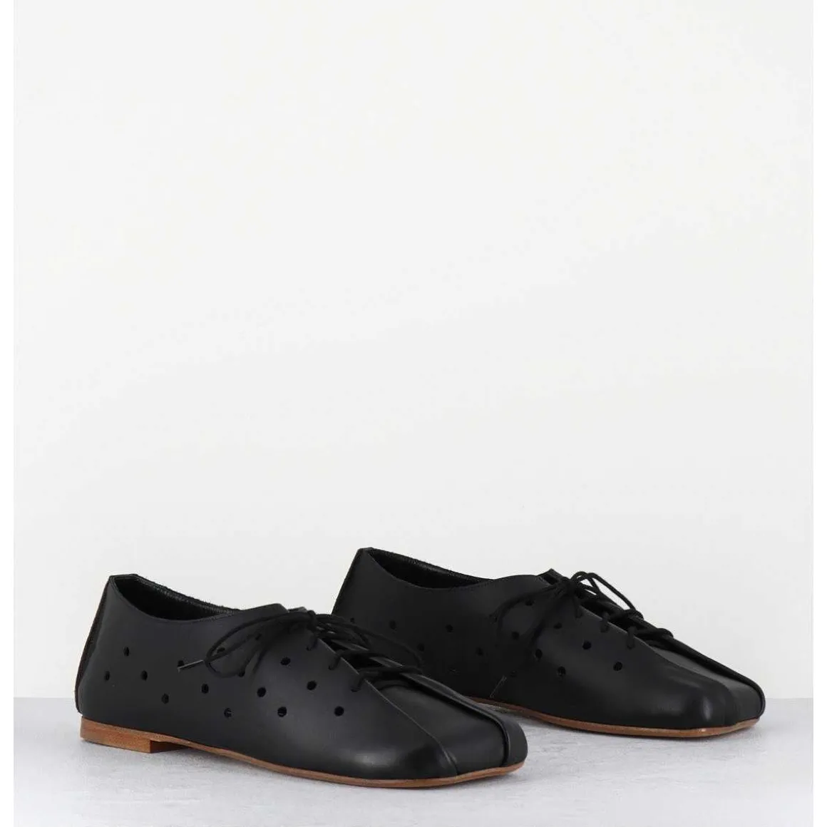 Chaussures Minimalistes A Lacets En Cuir Noir Perfore - Ab4651 Nappato Nero