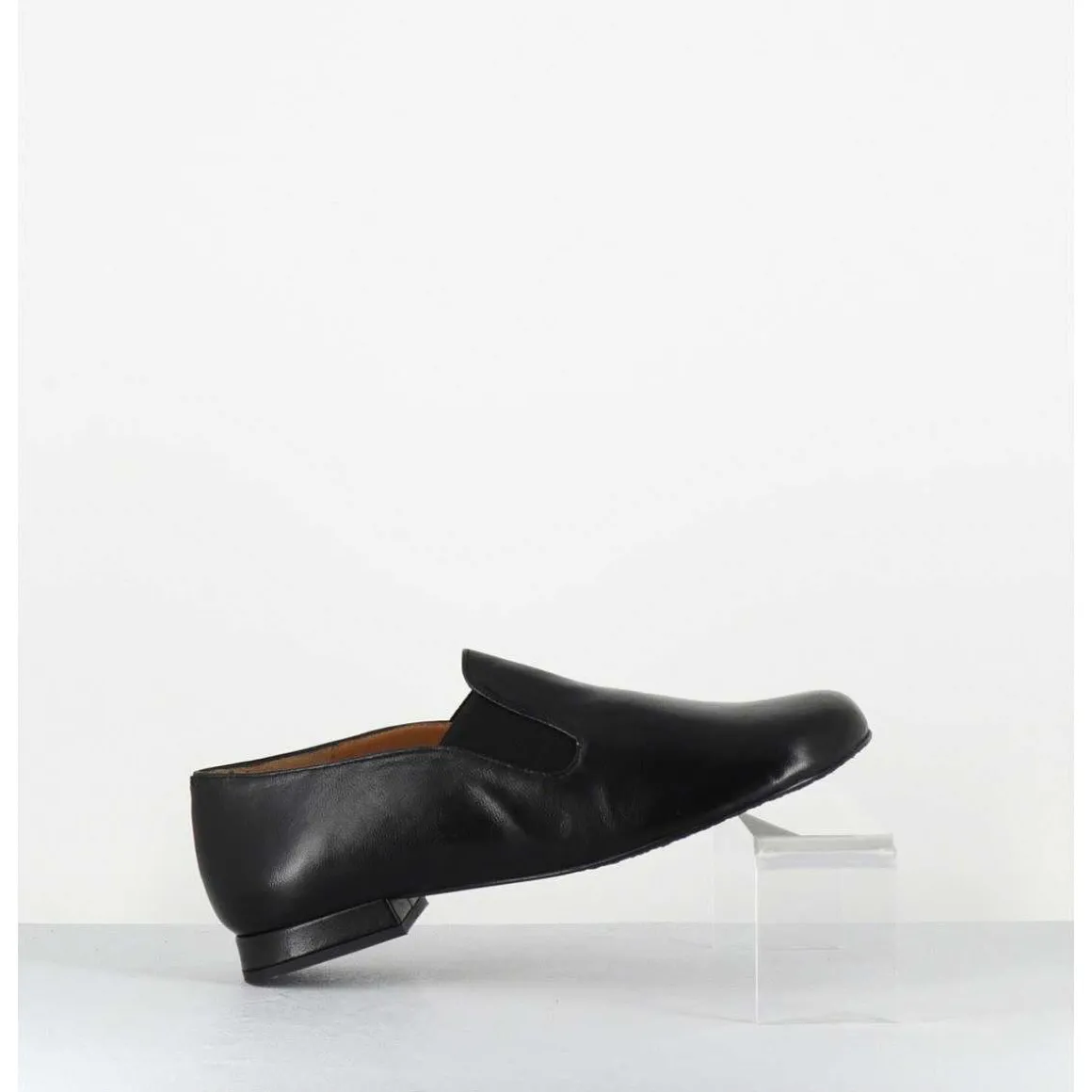 Chaussures Minimalistes En Cuir Souple Noir - Lopez Black Napa