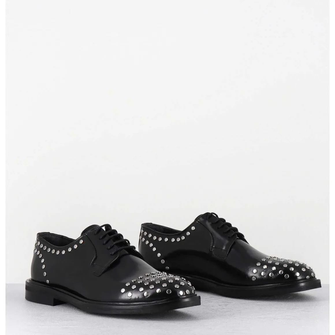 Derbies A Lacets En Cuir Glace Noir Rivets Argent - Nive Abra Nero