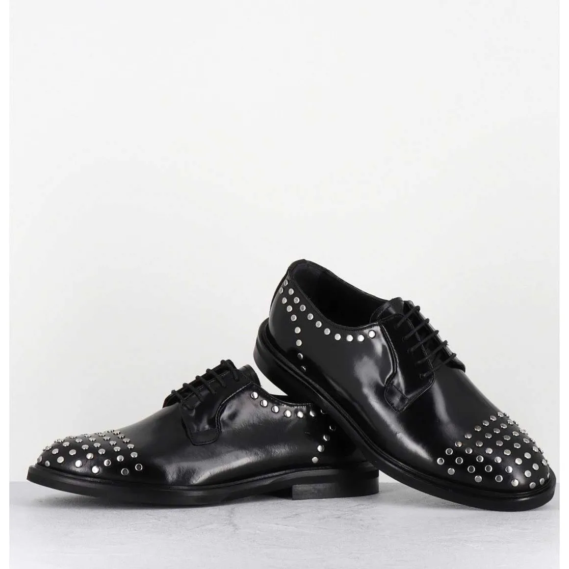 Derbies A Lacets En Cuir Glace Noir Rivets Argent - Nive Abra Nero