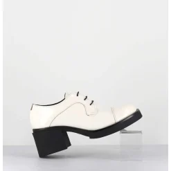 Derbies A Talon En Cuir Vernis Souple Blanc - Yoshi Naplak Panna