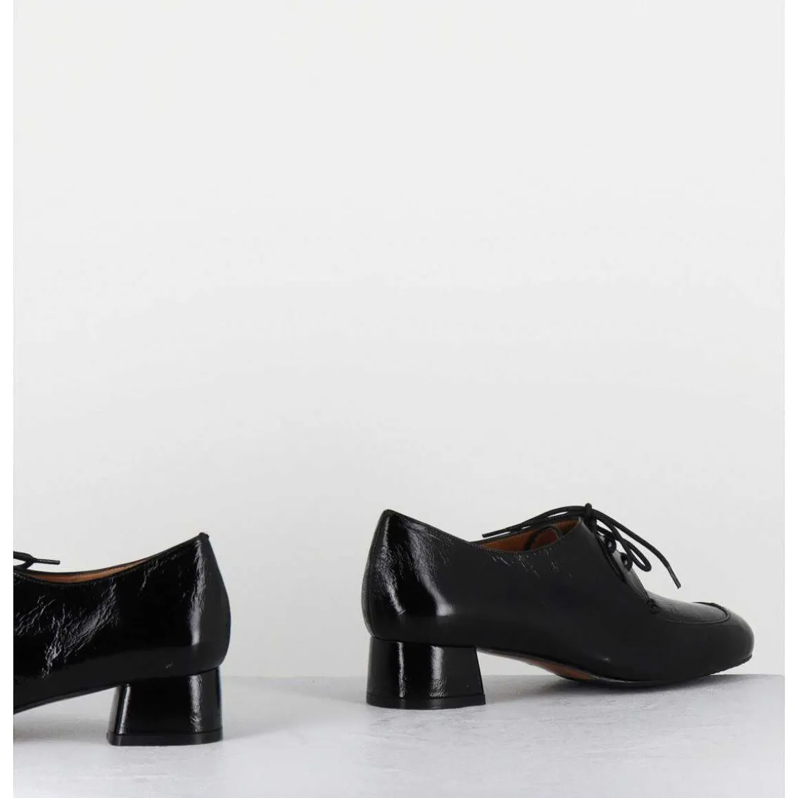 Derbies En Cuir Noir Petit Talon - Monica Black Malory