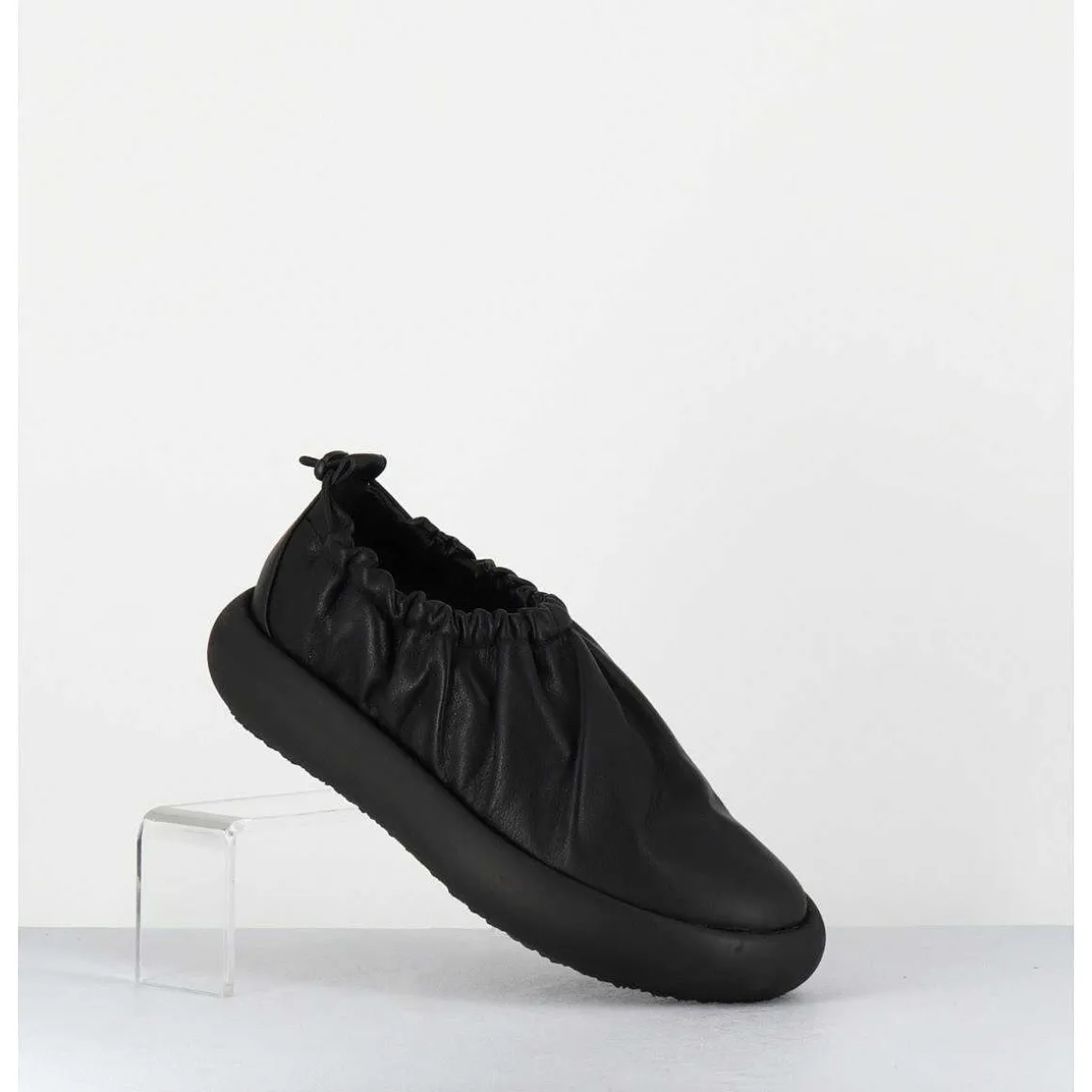 Elastic Donut Shoe Cuir Noir - 1C6854D Travel Black