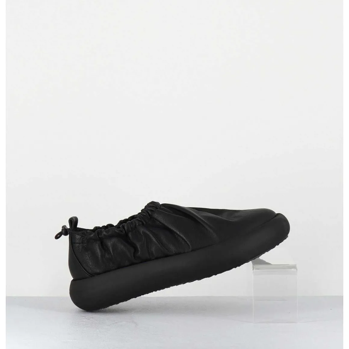 Elastic Donut Shoe Cuir Noir - 1C6854D Travel Black