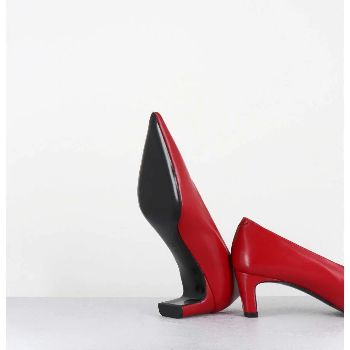 Escarpins Bout Pointu Petit Talon En Cuir Rouge - Slide Rubin Cowhide