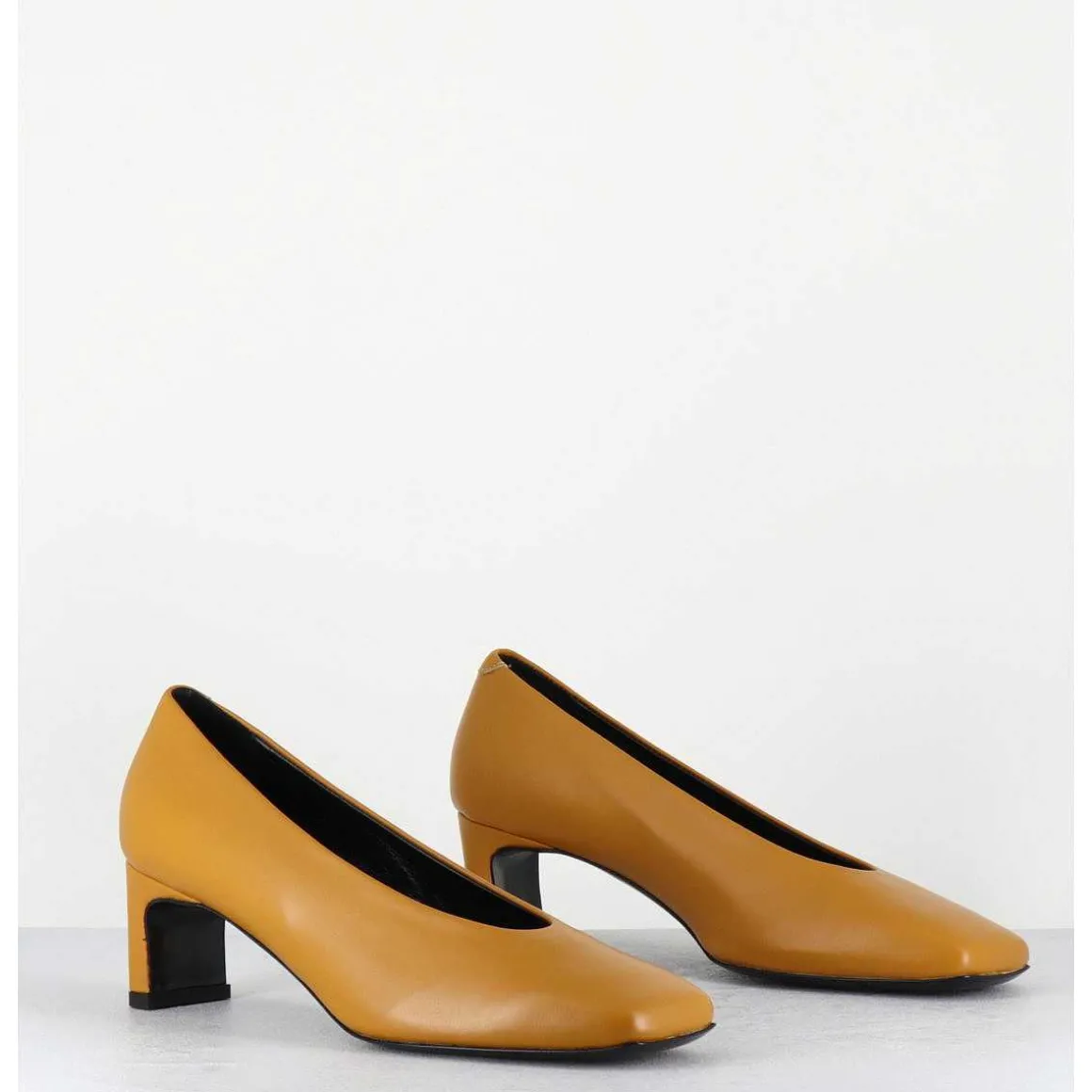 Escarpins Petit Talon Bout Carre En Cuir Jaune - Santi Ocra Cowhide