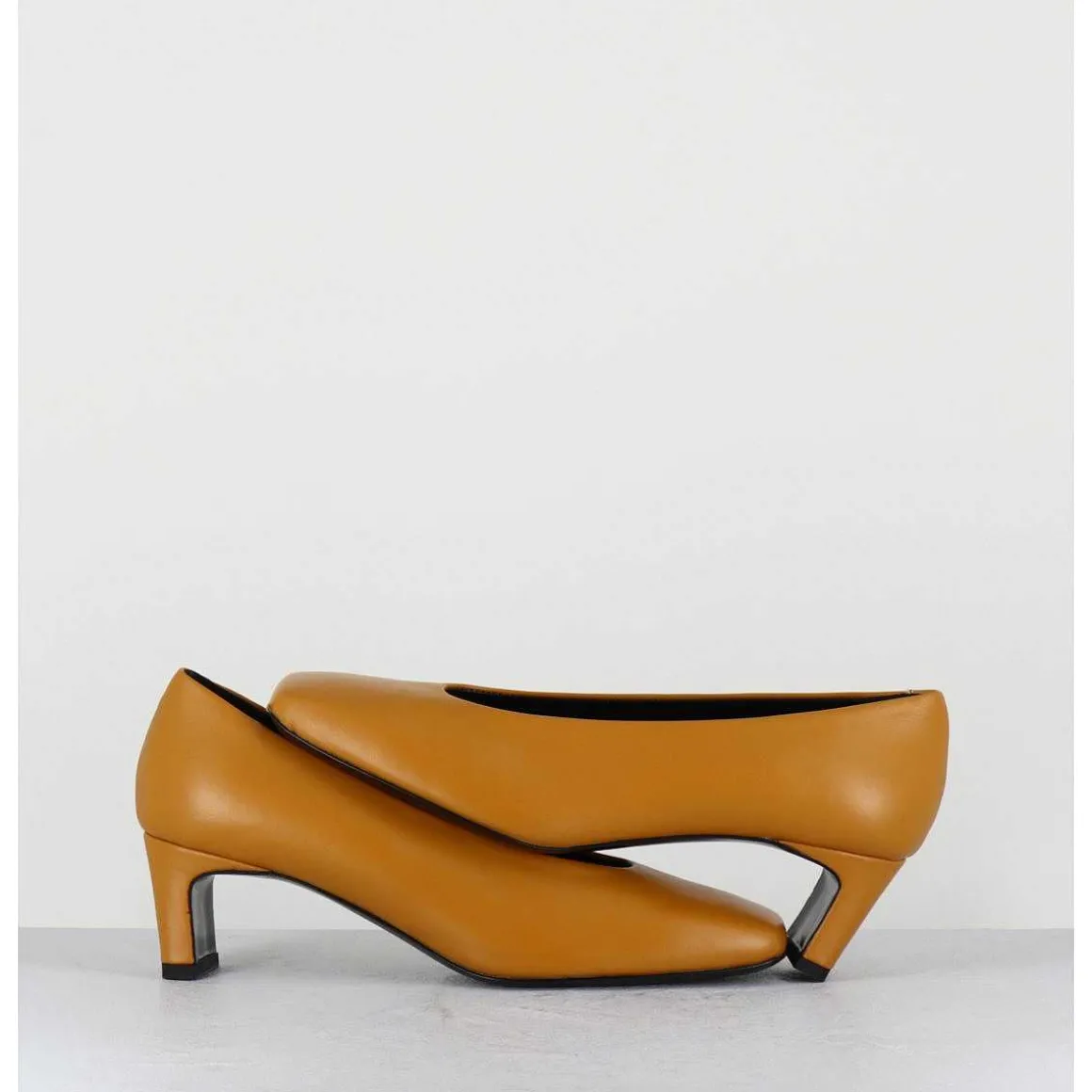 Escarpins Petit Talon Bout Carre En Cuir Jaune - Santi Ocra Cowhide