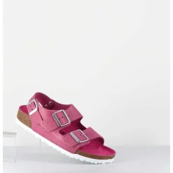 Milano Shimmering Fuschia Irise Rose Bride Arriere