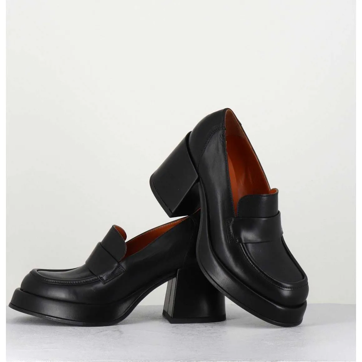 Mocassins A Plateforme En Cuir Noir - Meda Nero