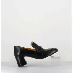 Mocassins A Talon 70S En Cuir Noir Bout Carre - F511 Seta Black