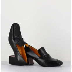 Mocassins A Talon 70S En Cuir Noir Bout Carre - F511 Seta Black