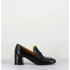 Mocassins A Talon 70S En Cuir Noir Bout Carre - F511 Seta Black