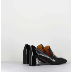 Mocassins A Talon 70S En Cuir Vinyle Noir - H759 Naplak