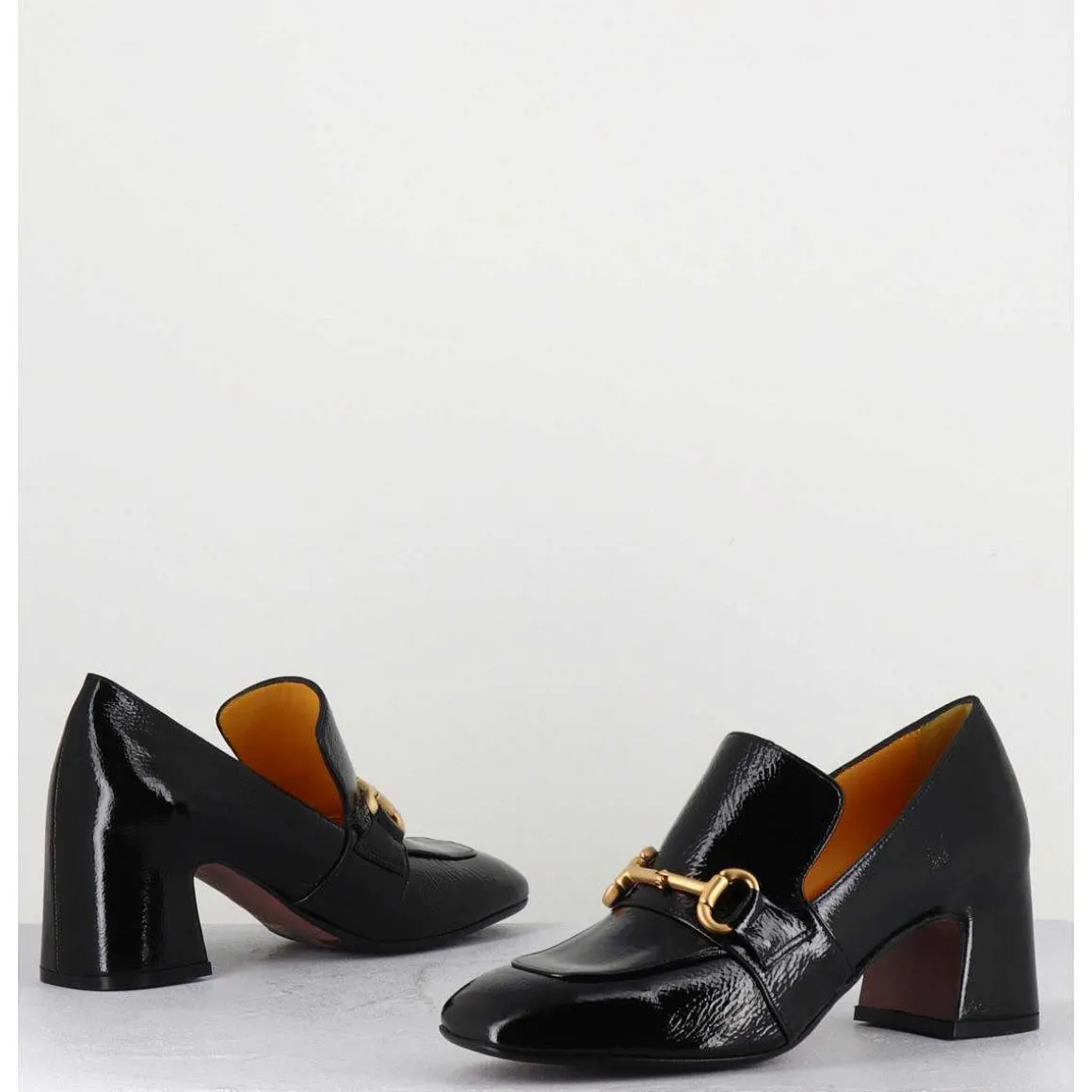 Mocassins A Talon 70S En Cuir Vinyle Noir - H759 Naplak