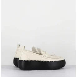 Mocassins Cuir Blanc & Semelle Gomme Noire - A66C Off White