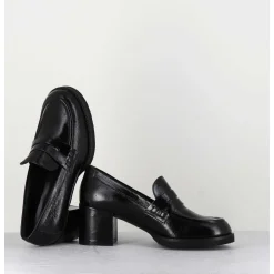 Mocassins En Cuir Brillant Noir - Ah500 Black