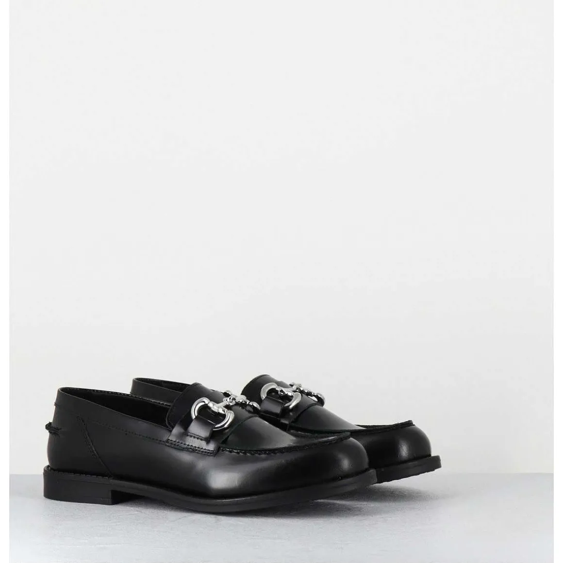Mocassins En Cuir Glace Noir & Mors Argent - Al104 Abrasivato Nero