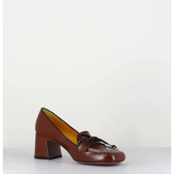 Mocassins En Cuir Lisse Marron A Pompon - R233M Mousse Cuoio