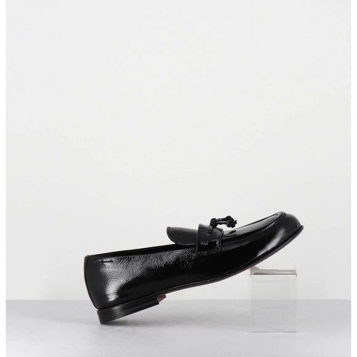 Mocassins En Cuir Vernis Noir Souple - 60264 Naplak Nero
