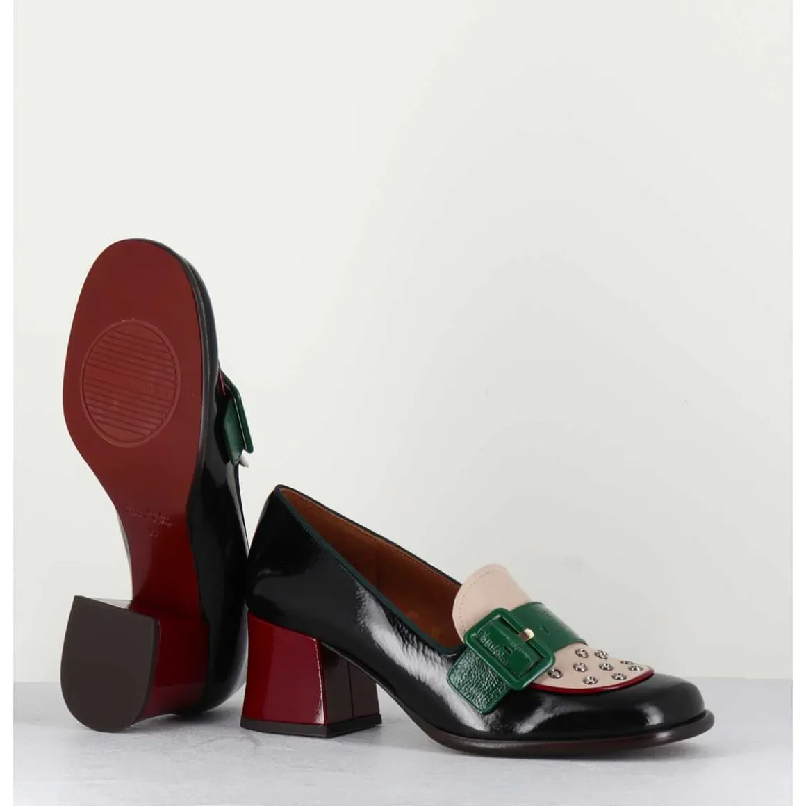 Mocassins Petit Talon En Cuir Vernis Noir & Boucle Verte - Memet Negro Sand
