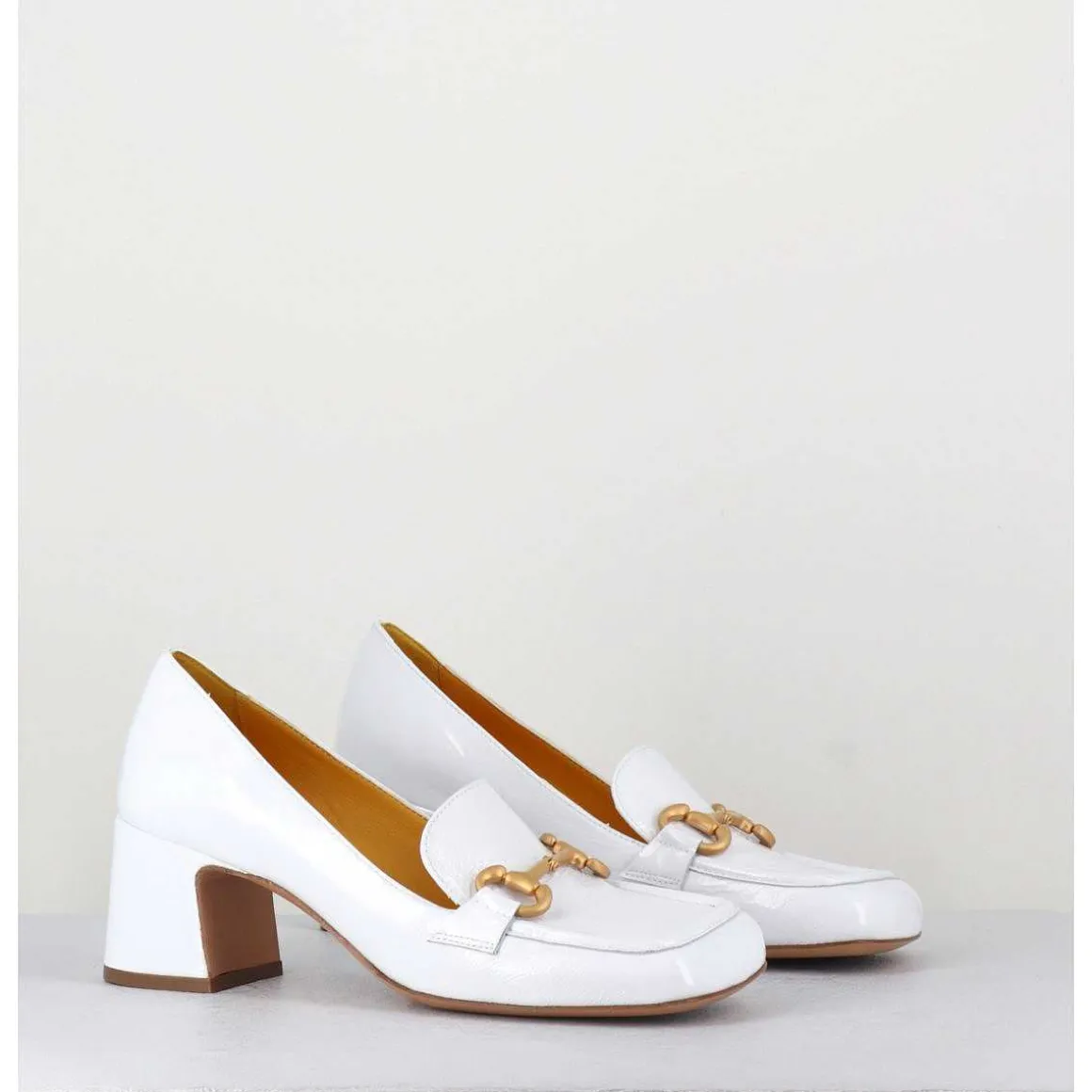 Mocassins Petit Talon Naplak Blanc & Mors Dore - Q167 Naplak White