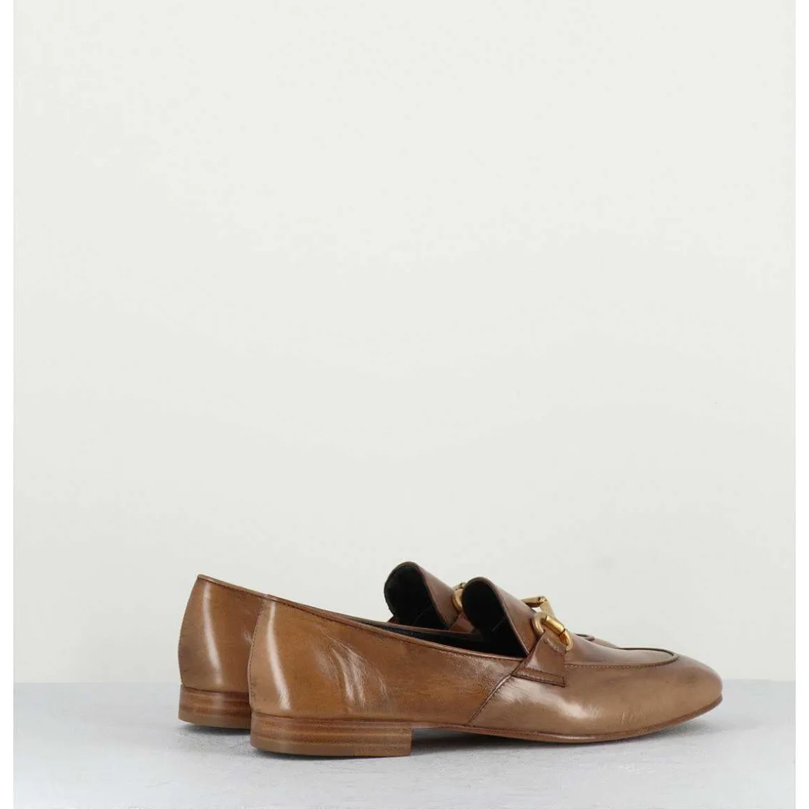 Mocassins Plats En Cuir Souple Camel & Mors Dore - N125 Cuoio