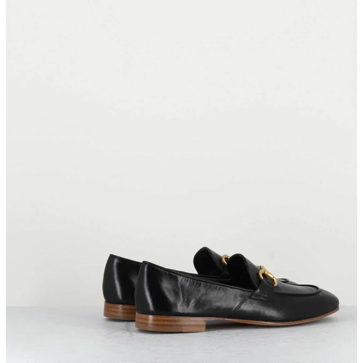 Mocassins Plats En Cuir Souple Noir & Mors Dore - N125 Nero