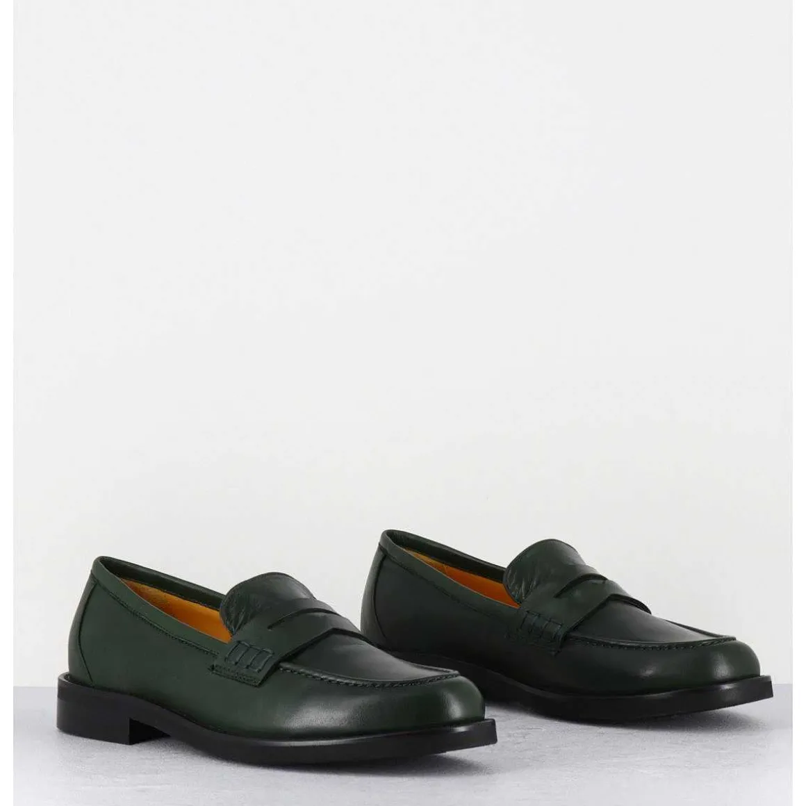 Mocassins Plats En Cuir Souple Vert Fonce - P906 Seta Muschio