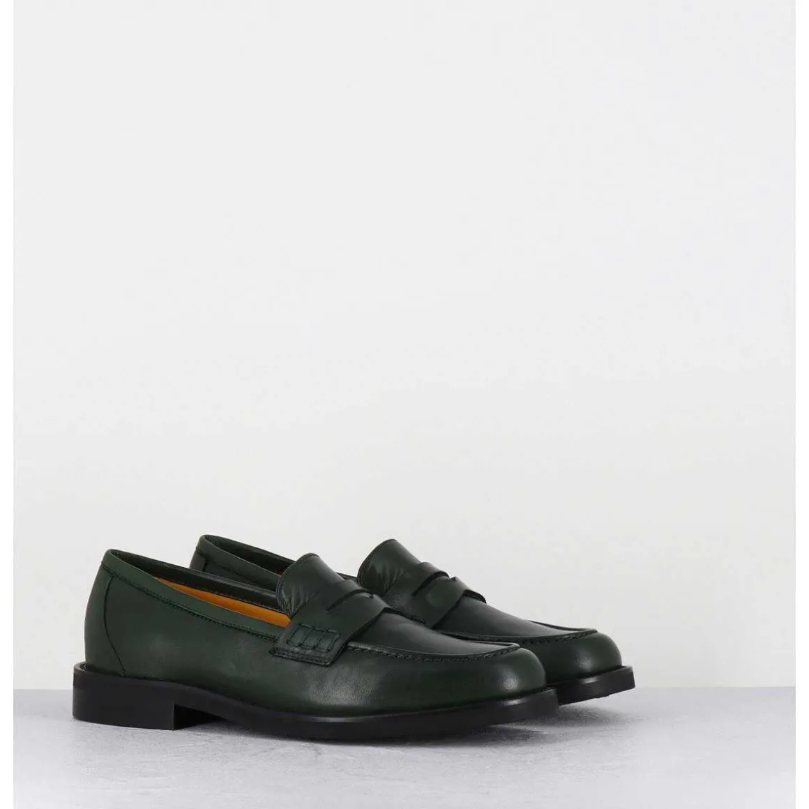 Mocassins Plats En Cuir Souple Vert Fonce - P906 Seta Muschio