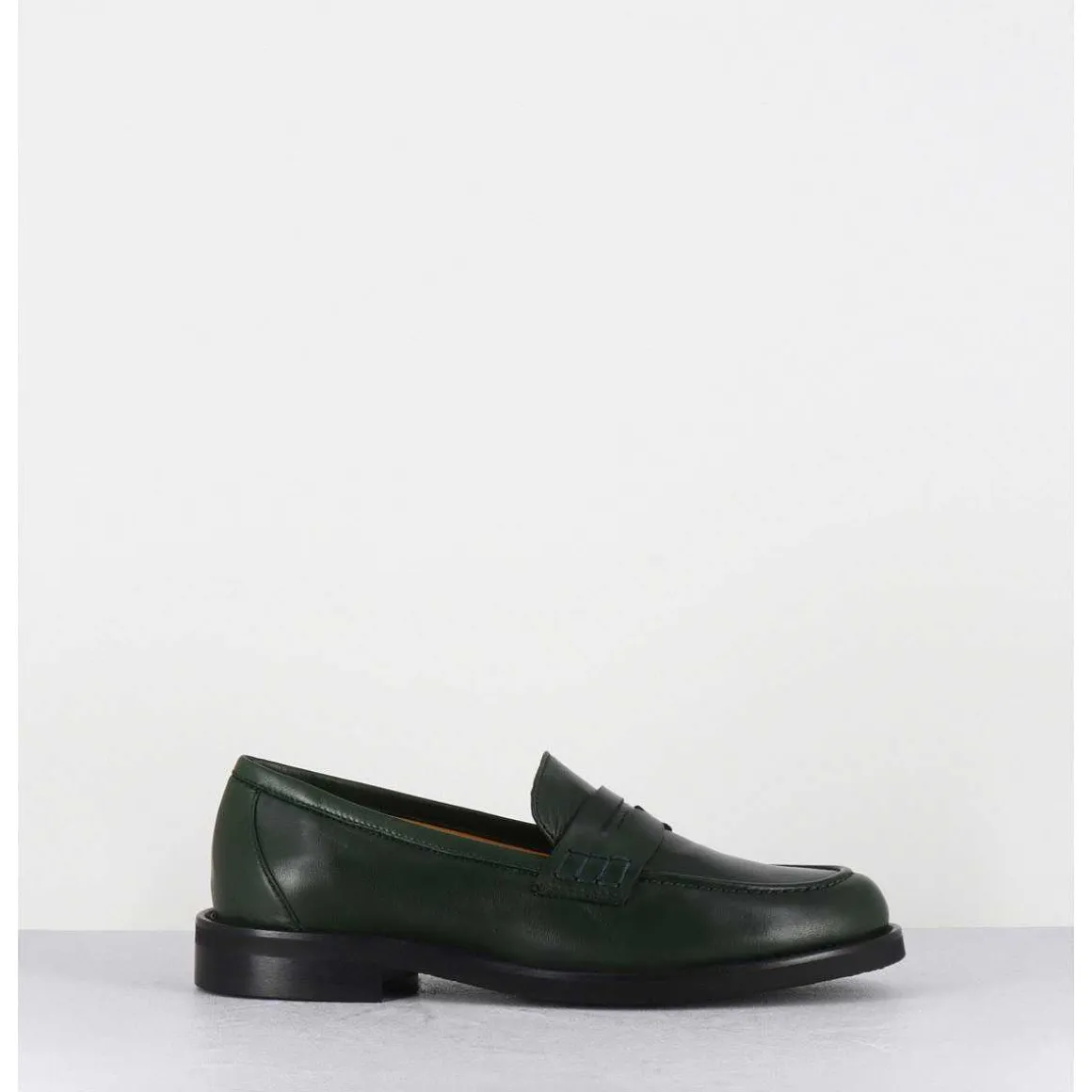 Mocassins Plats En Cuir Souple Vert Fonce - P906 Seta Muschio