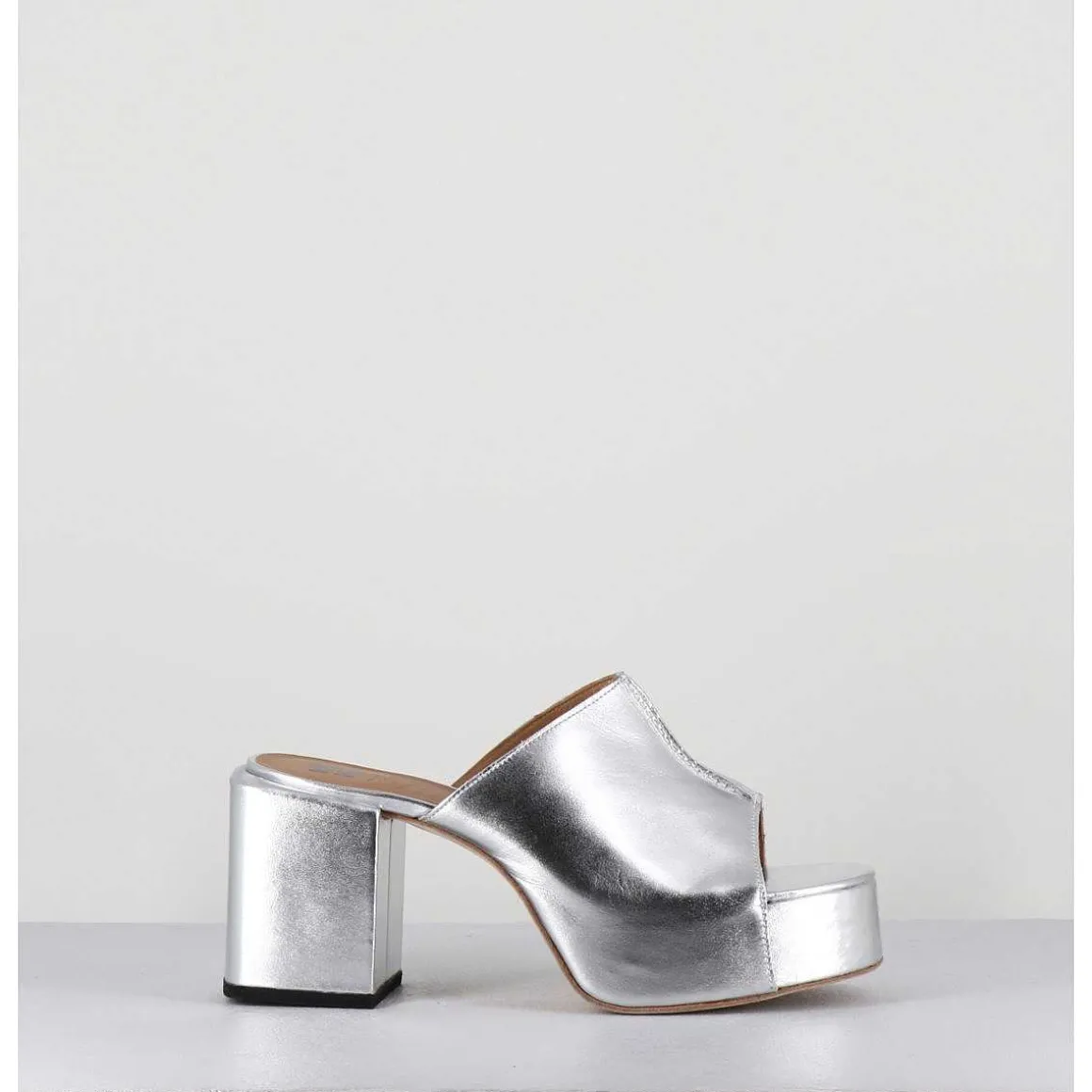Mules A Plateforme En Cuir Metallise Argent - 1Gs444 Rabat Argento