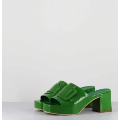 Mules A Plateforme Petit Talon Vernis Vert - 11532 Vetro Mela