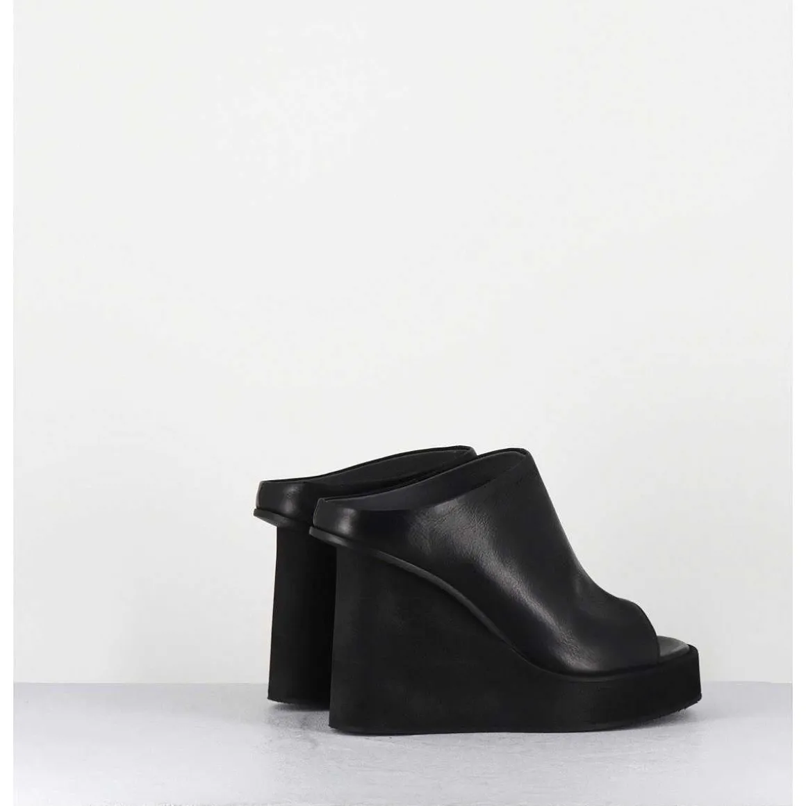 Mules Compensees Destructure En Cuir Noir - 3781 Gas Nero