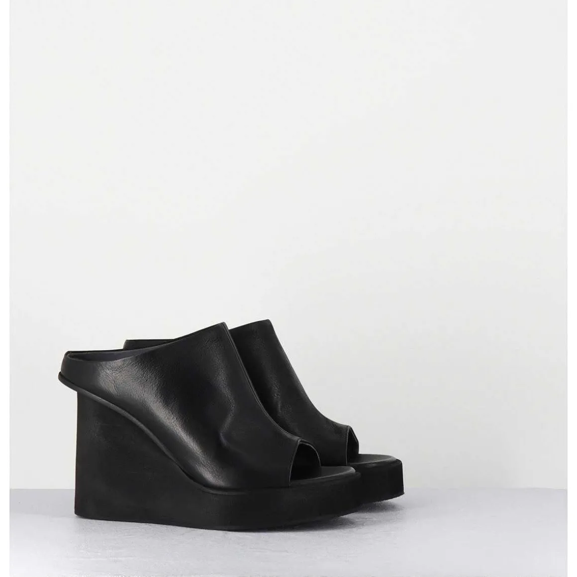 Mules Compensees Destructure En Cuir Noir - 3781 Gas Nero