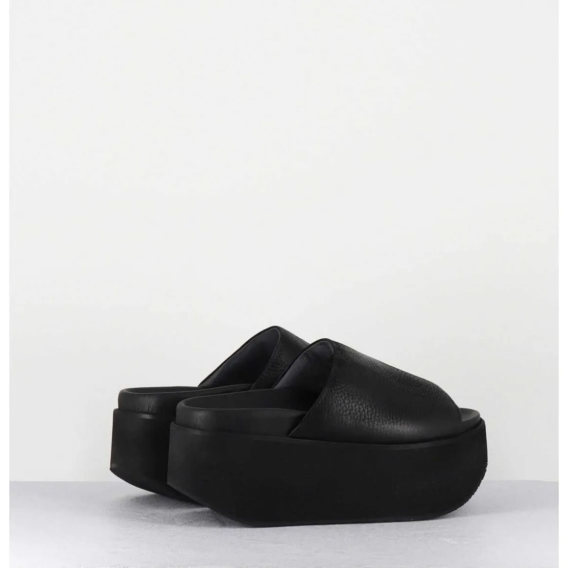 Mules Cuir Noir Semelle Bloc Legere Esprit Japonais - 3300 Gas Nero