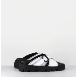 Mules En Cuir Blanc Semelle Crantee - Lacey White Sandals