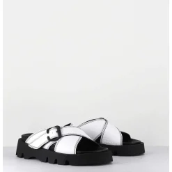 Mules En Cuir Blanc Semelle Crantee - Lacey White Sandals