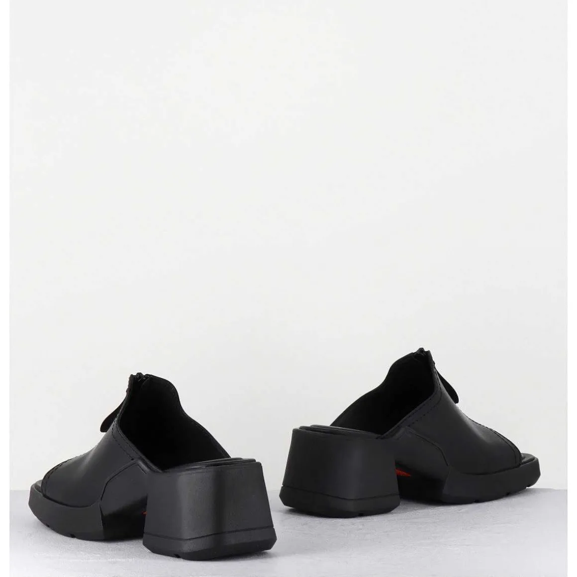 Mules En Cuir Noir & Zip - Bertie Black Sandals
