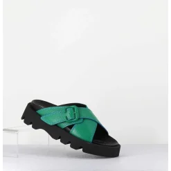 Mules En Cuir Vert Semelle Crantee - Lacey Green Sandals
