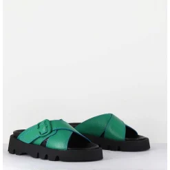 Mules En Cuir Vert Semelle Crantee - Lacey Green Sandals
