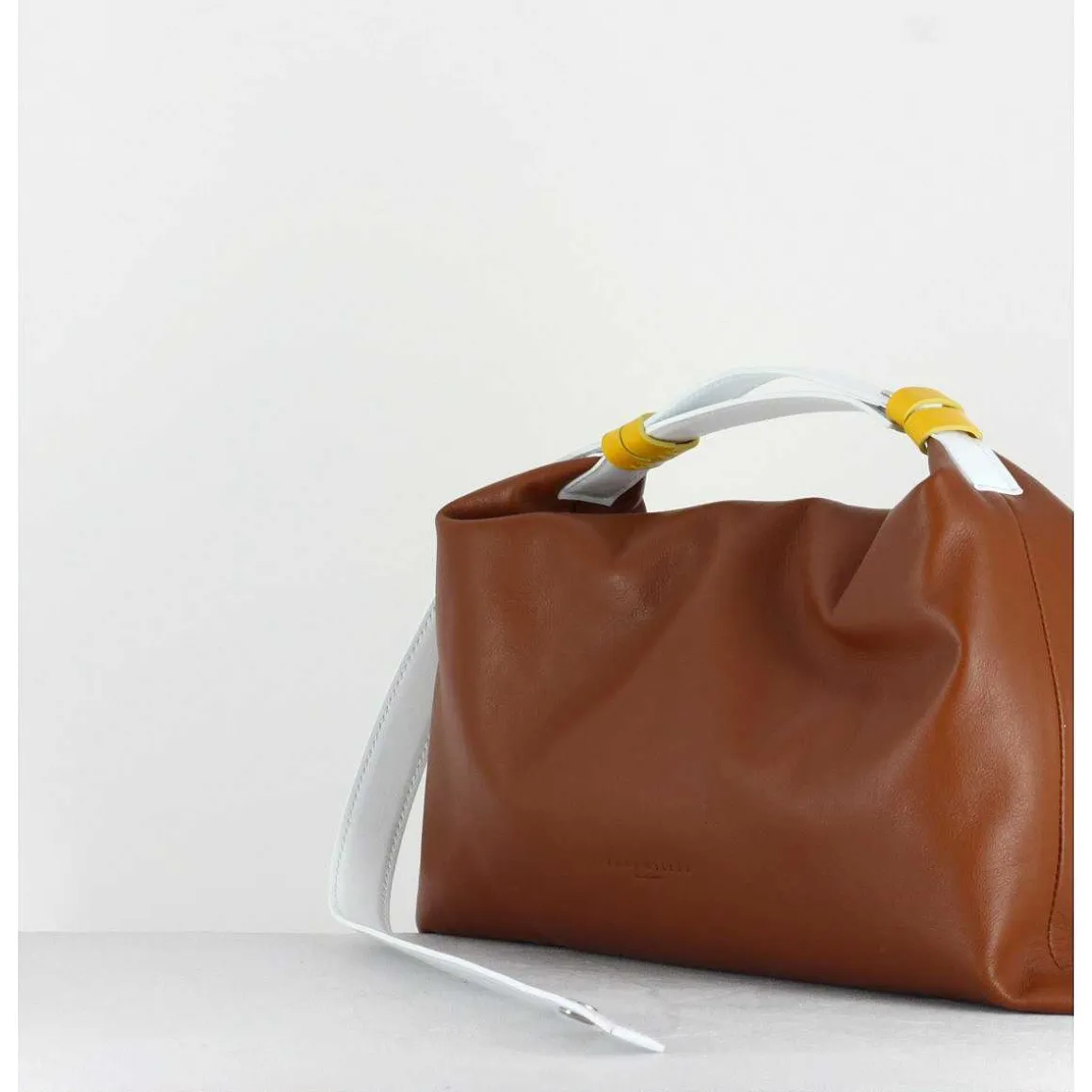 Puffin Bag In Tan